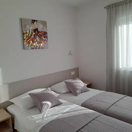 Apartment Smokvica - New