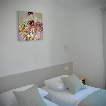 Apartment Smokvica - New Primošten